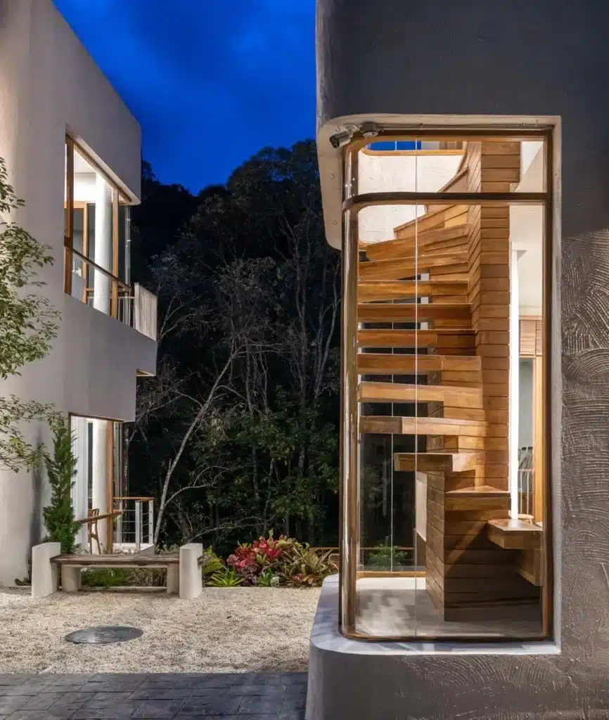 Taryn Tara Café & Stay อาคารลุคโมเดิร์น บนหน้าผาชันที่นอบน้อมกับธรรมชาติและบริบทเดิม